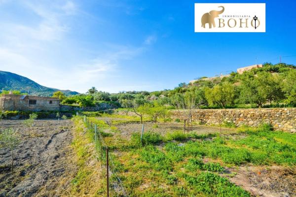 Terreno en plaza San Juan, 12 -14