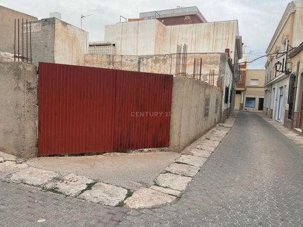 Terreno en calle Barcelona, 5 -1