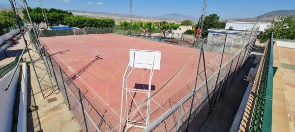Terreno en calle Almazara