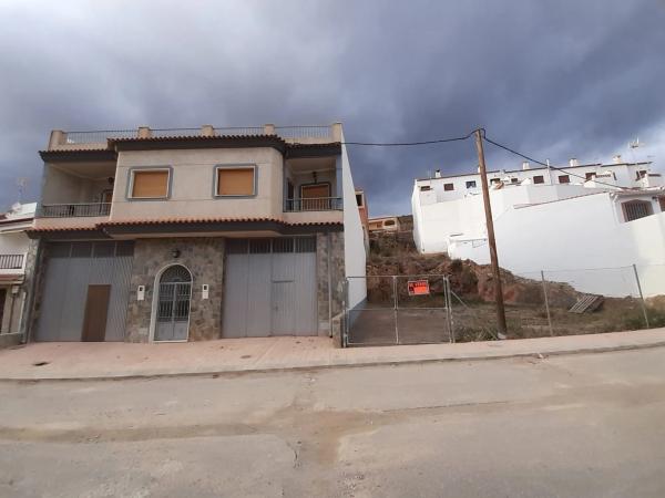 Terreno en calle Almirez, 21