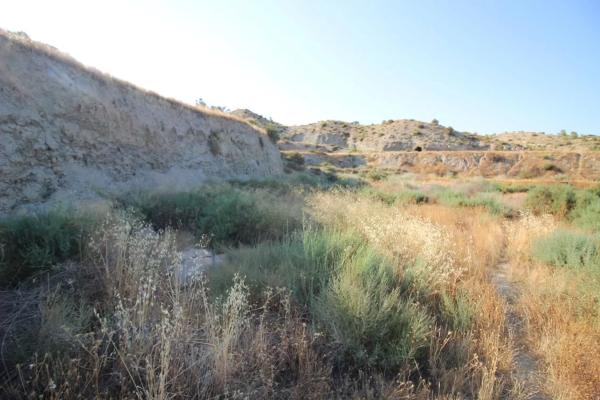 Terreno en calle Antonio Machado