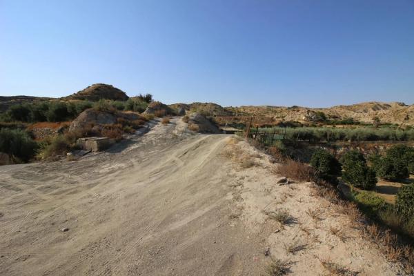 Terreno en calle Antonio Machado