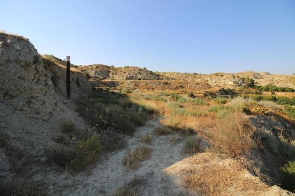 Terreno en calle Antonio Machado