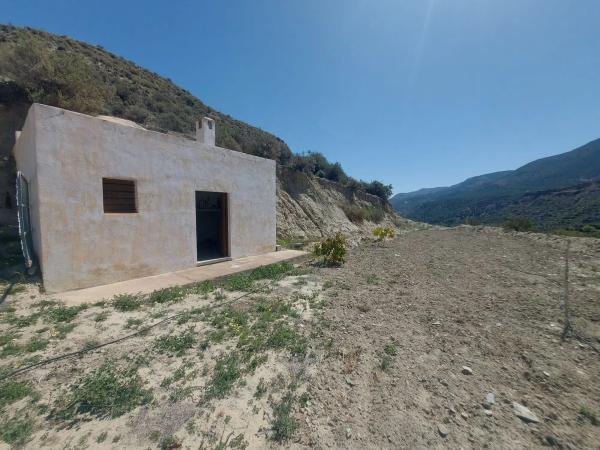 Terreno en calle Canjayar s/n