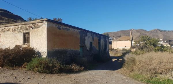 Terreno en Al-3904, 3904 Al