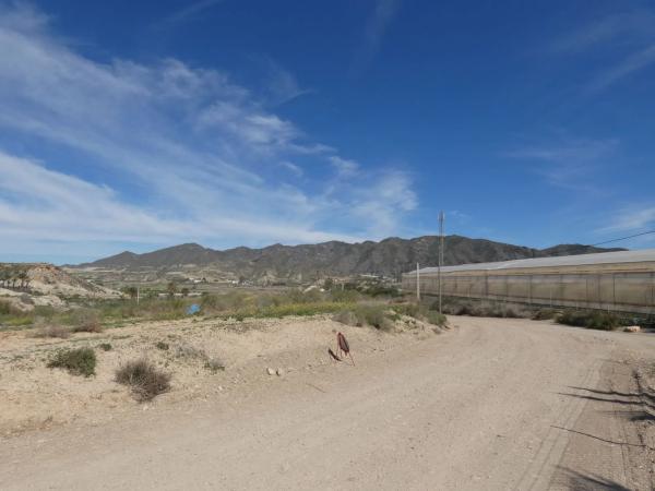 Terreno en Al-8105 s/n