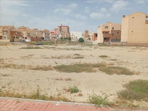 Terreno en calle San Sebastian