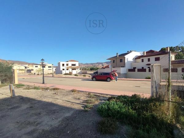 Terreno en calle Murillo