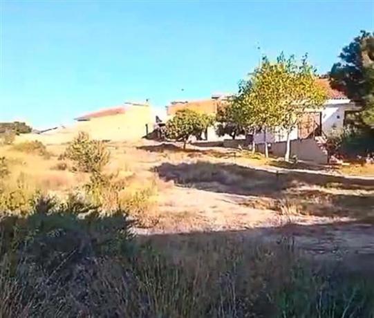 Terreno en calle Mariana Pineda