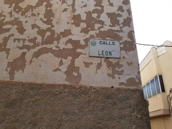 Terreno en calle del León