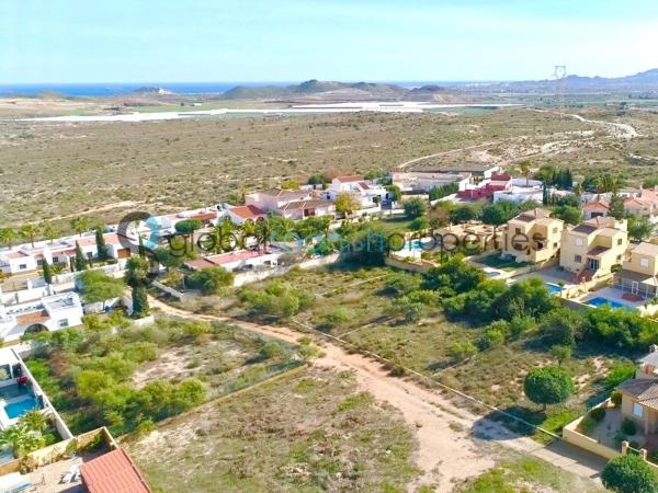 Terreno en plaza Sector Al-2