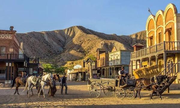 Terreno en avenida Europa, 25