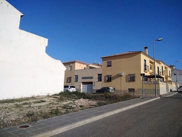 Terreno en calle Daniel Pedrosa, 20