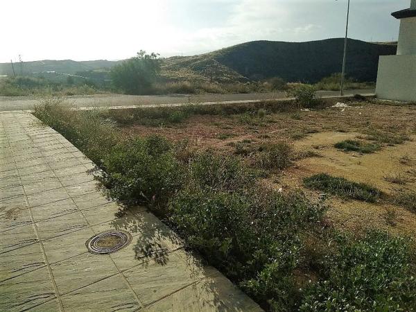 Terreno en calle Daniel Pedrosa, 20