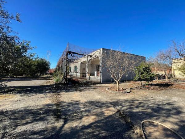 Terreno en diseminado retamares s/n