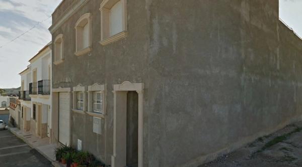 Terreno en calle Camioneros, Tabernas, 7