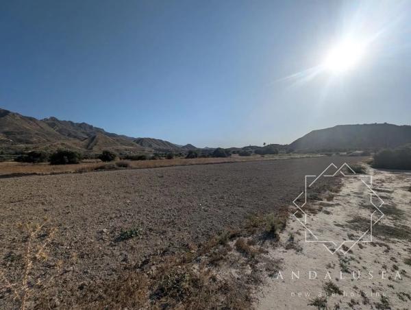 Terreno en Barriada El Faz