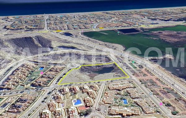 Terreno en calle Chumbera