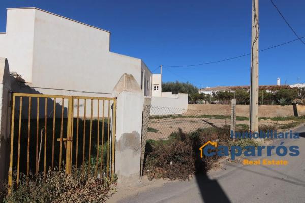 Terreno en camino del Zorzo