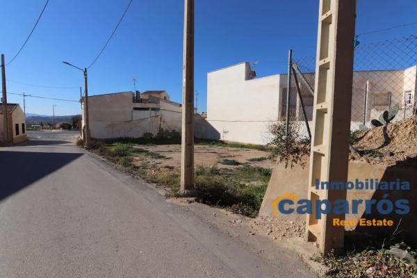 Terreno en camino del Zorzo