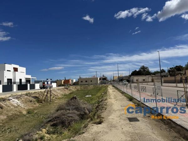 Terreno en calle Ancha