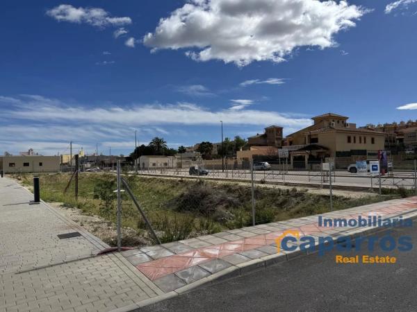 Terreno en calle Ancha