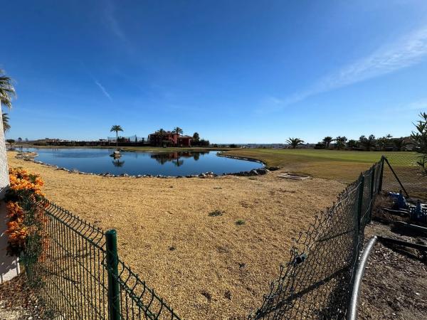 Terreno en calle Sierra Cabrera
