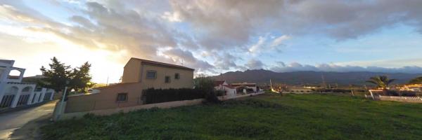 Terreno en avenida las Alparatas, 15