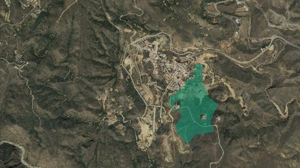 Terreno en carretera el Pinar