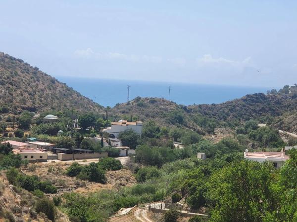 Terreno en calle Jade