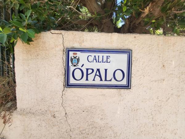 Terreno en calle Jade