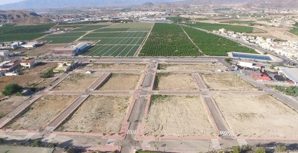 Terreno en calle Jose Ortega y Gasset
