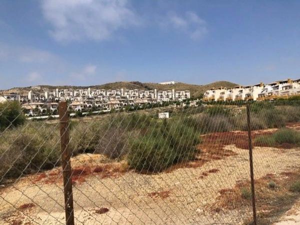 Terreno en tomillo s/n