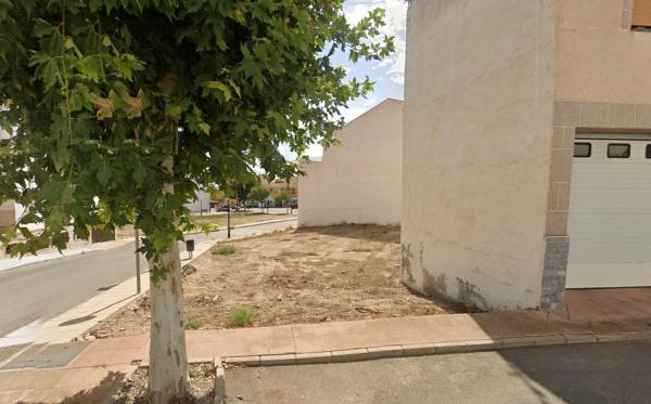 Terreno en calle Alcon, 1
