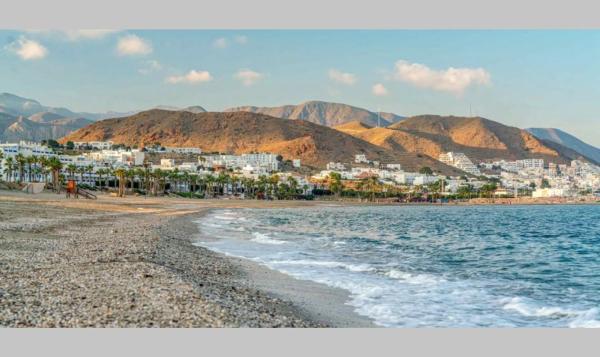 Terreno en calle Simón Fuentes