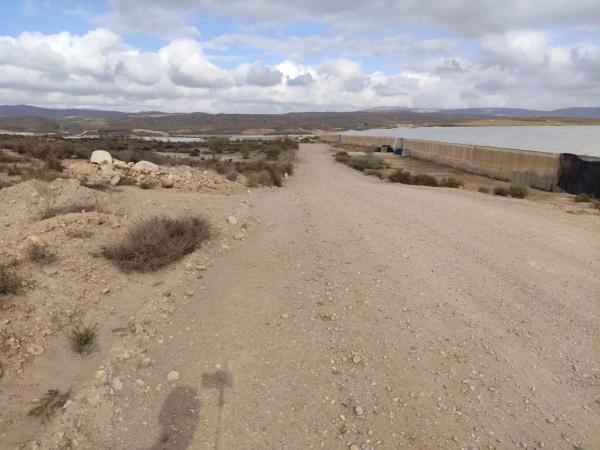 Terreno en San Isidro - Campohermoso