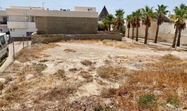 Terreno en Carboneras