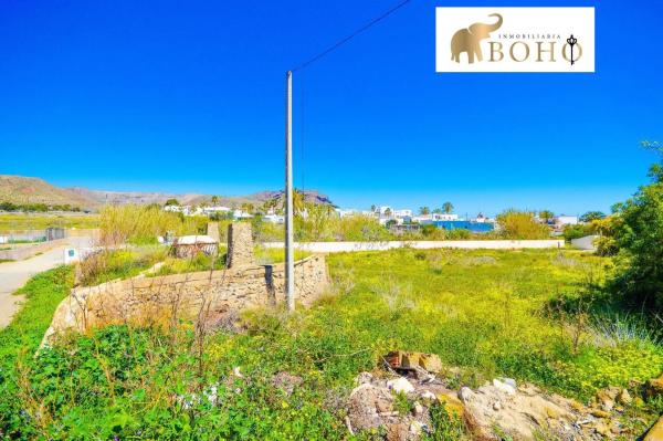 Terreno en calle Timón s/n