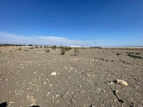 Terreno en San Isidro - Campohermoso