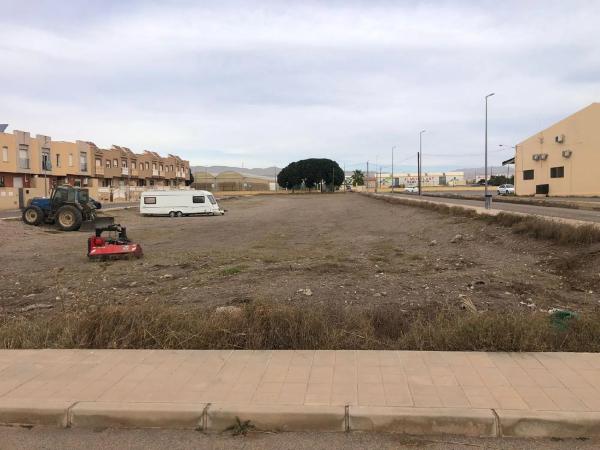 Terreno en calle Monasterio de Yuste