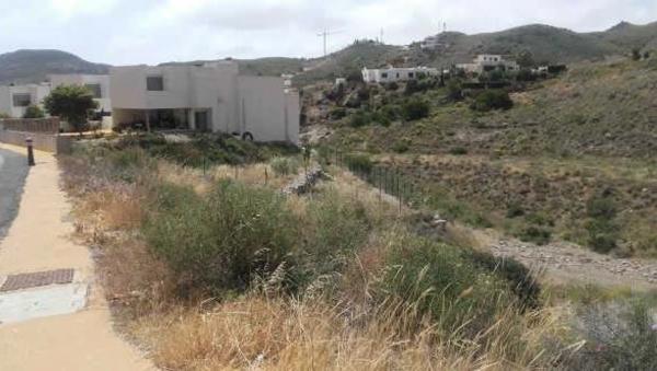 Terreno en calle Ballestrinque