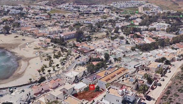 Terreno en calle María Gómez s/n