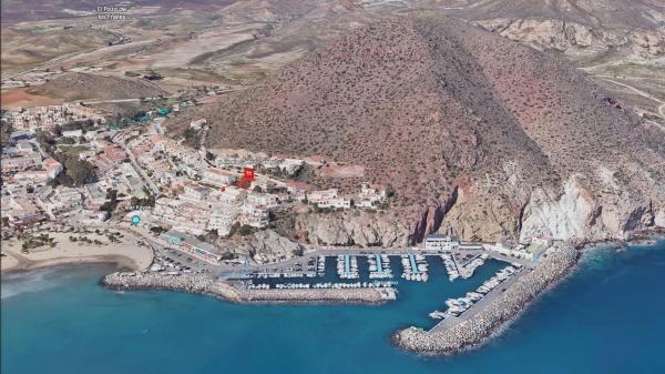 Terreno en calle María Gómez s/n