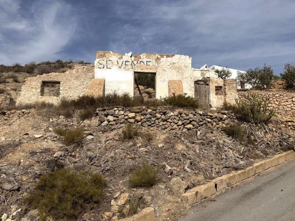 Terreno en Lugar Barriada, 201