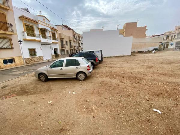 Terreno en calle Murillo, 19