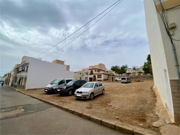 Terreno en calle Murillo, 19