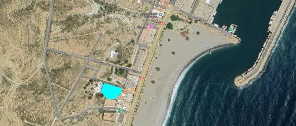 Terreno en avenida Faro Mesa Roldán, 648