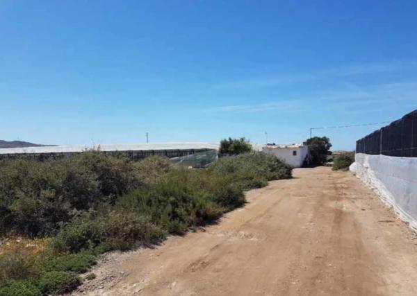 Terreno en via del Mediterráneo