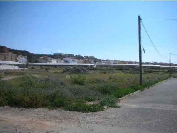 Terreno en calle la Breca