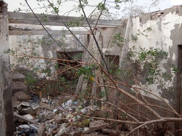 Terreno en calle Pechina, 29